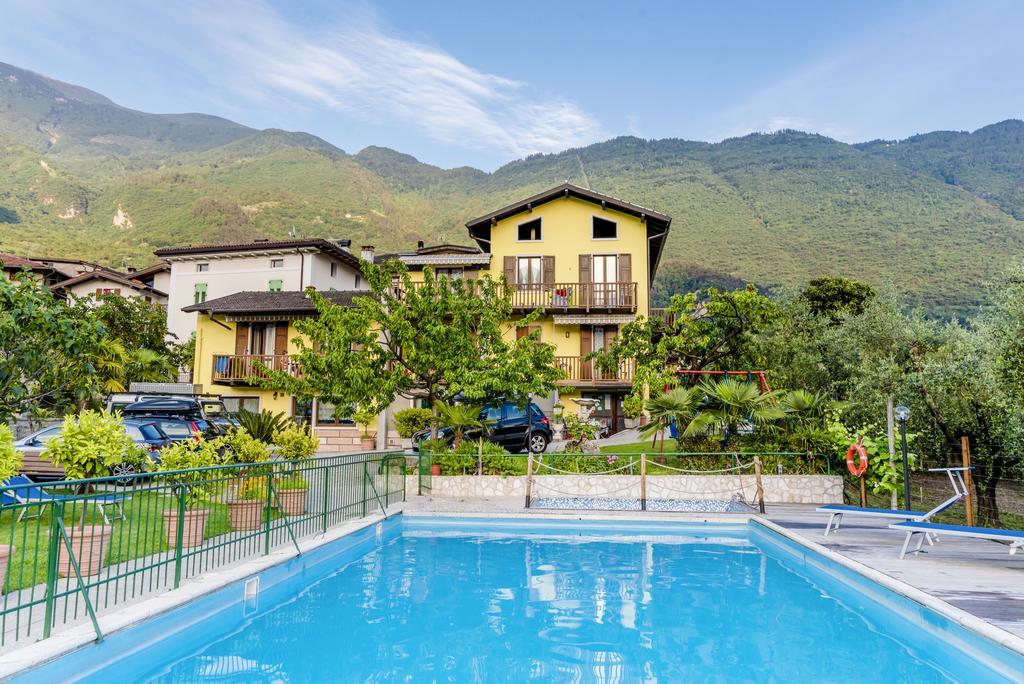 Agritur Michelotti Giancarlo Villa Arco Luaran gambar