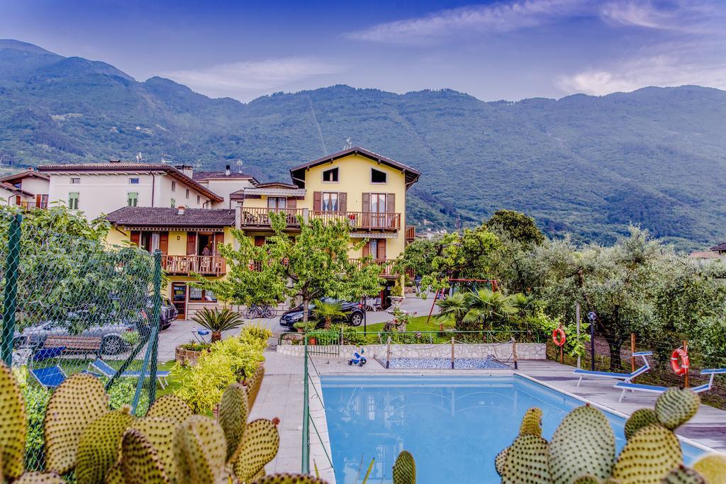 Agritur Michelotti Giancarlo Villa Arco Luaran gambar